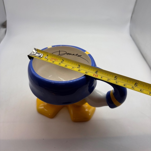 Disney Theme Parks Donald Duck 'Donald' Feet Novelty Ceramic Coffee Mug - Picture 16 of 16